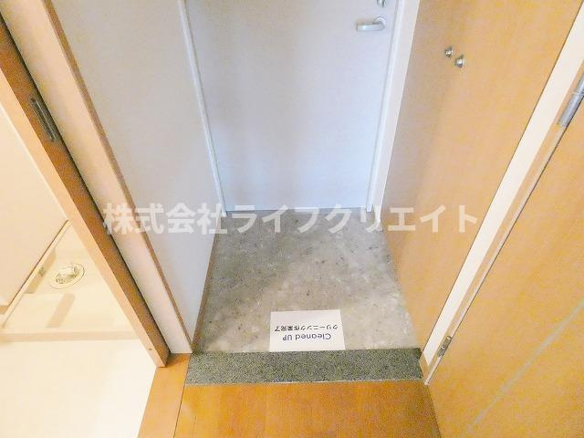 ラピス22の玄関