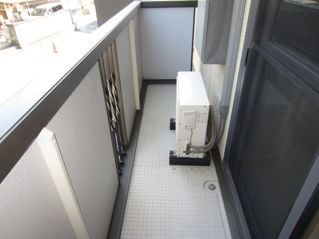 【バルコニー】