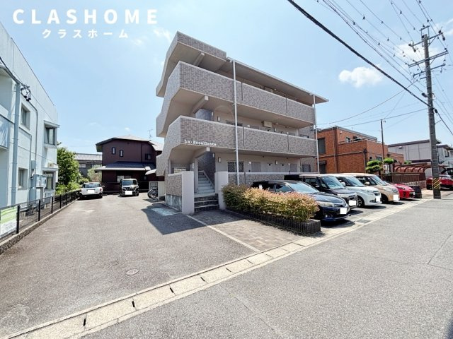 LA・ECCELLENTE　　刈谷市近郊の賃貸はクラスホーム刈谷店の駐車場