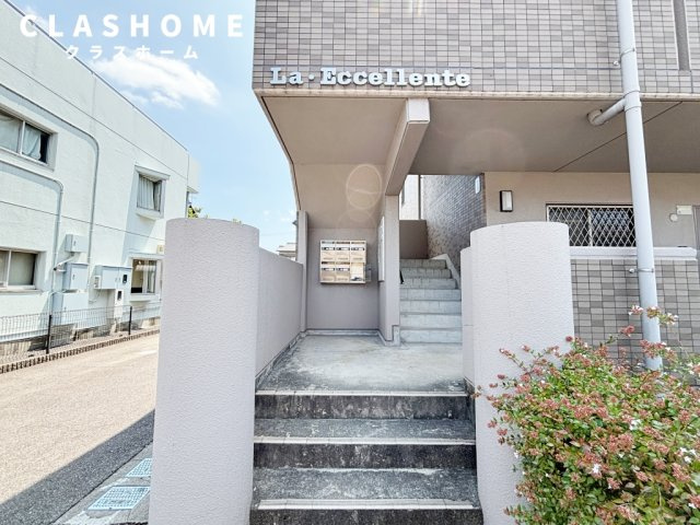 LA・ECCELLENTE　　刈谷市近郊の賃貸はクラスホーム刈谷店のエントランス