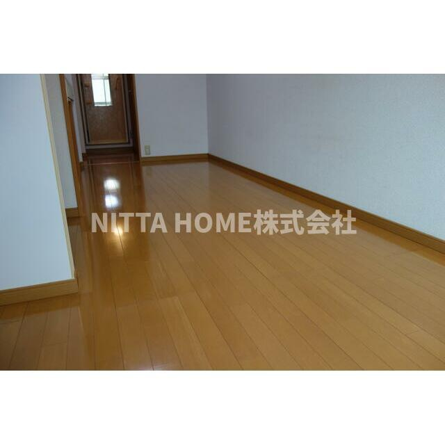 ライフステージ広瀬倉梯の居間・リビング|洋室です＊