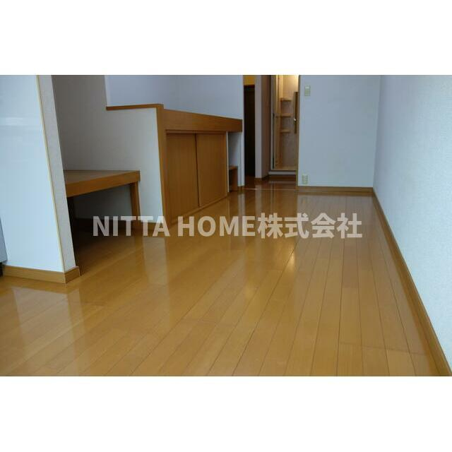 ライフステージ広瀬倉梯の内装|フローリングのお部屋です◎