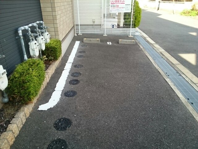 ベル・ニュアージュの駐車場