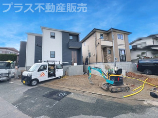 【外観】 | 現地写真。プラス不動産販売なら、現場の全ての棟をまとめてご見学頂けます。