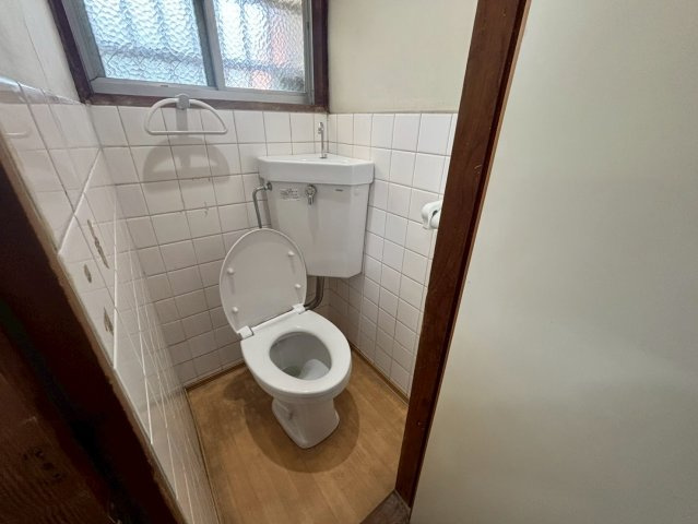 久世中久世町１丁目のトイレ