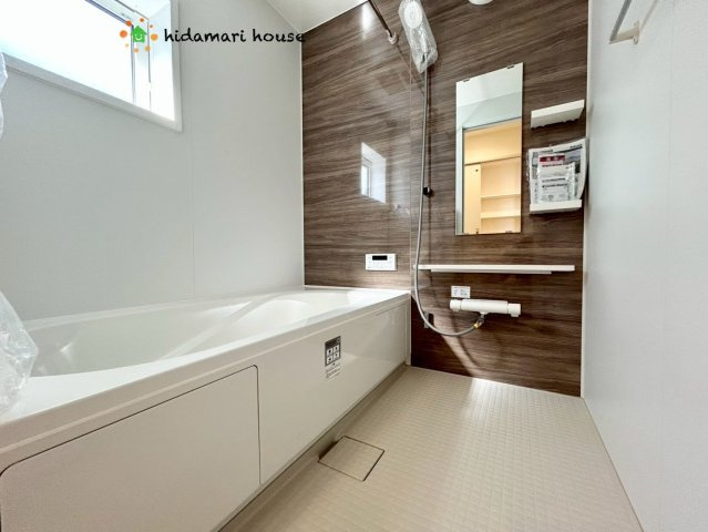 伊奈町大針　新築平屋戸建　01の浴室