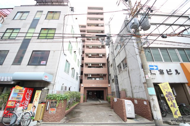 リーガル西天満　仲介手数料無料の外観