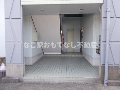 【エントランス】 | プラムヴィレッジ