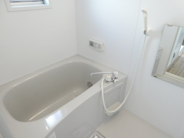 ハイツクローバーの浴室