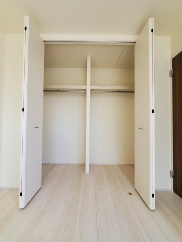 三郷市　彦江1丁目　新築戸建　全2棟の収納|施工例です