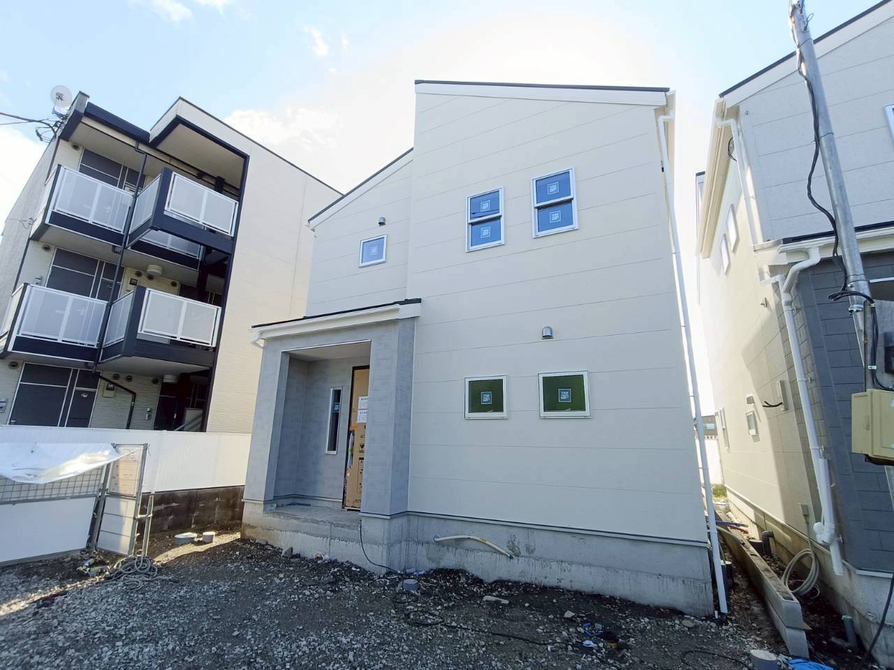 三郷市　彦江1丁目　新築戸建　全2棟