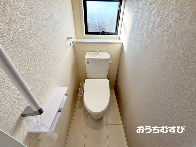春日井市田楽町郷中(全3棟)のトイレ