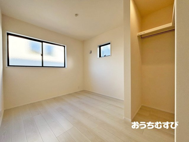 春日井市田楽町郷中(全3棟)の洋室