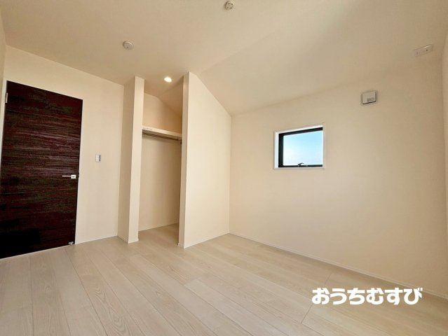 春日井市田楽町郷中(全3棟)の洋室