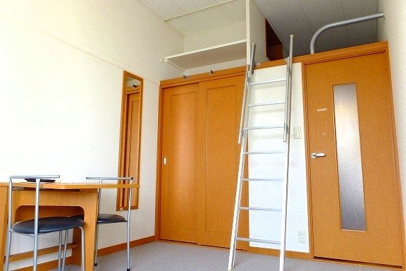 レオパレスＬａ　Ｖｉｔａ　Ｋ４の寝室