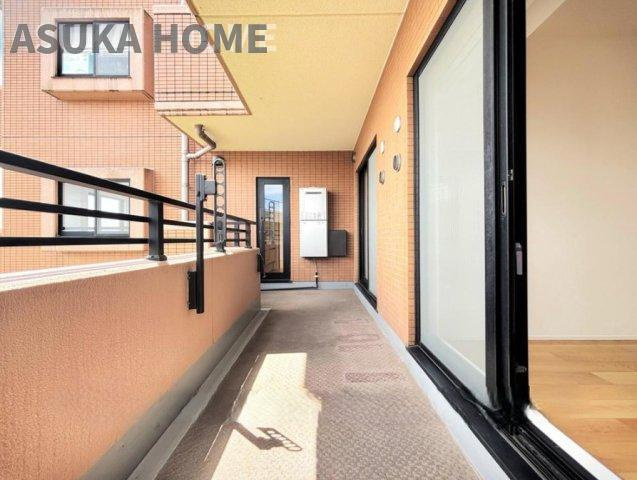 コスモヒルズ永田山王台のバルコニー