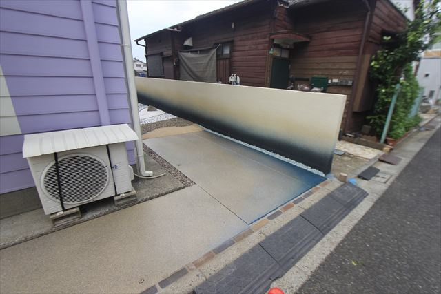 ラベンダーハウスの駐車場