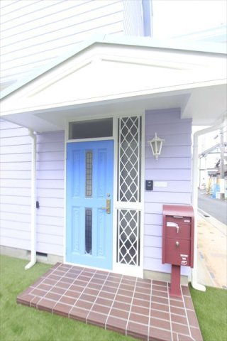 ラベンダーハウスの玄関