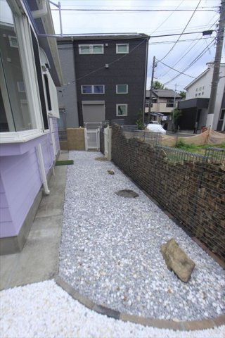 ラベンダーハウスの庭