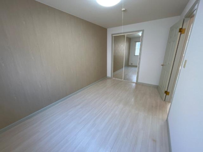 【内装】 | クレシア南黒田 | 洋室