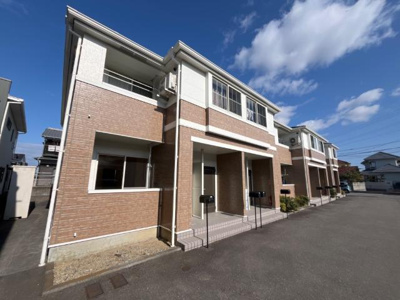 【外観】 | クレシア南黒田 | 外観写真（昼）