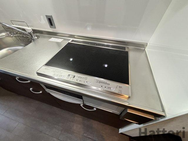 Re-be東三国のキッチン