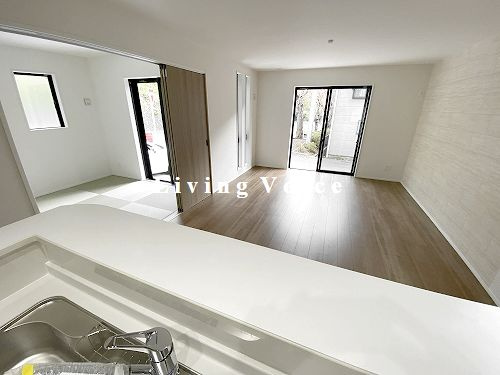 【居間・リビング】 | 【仲介手数料０円】二宮町山西2期　新築一戸建て | 二宮町山西2期　新築一戸建て