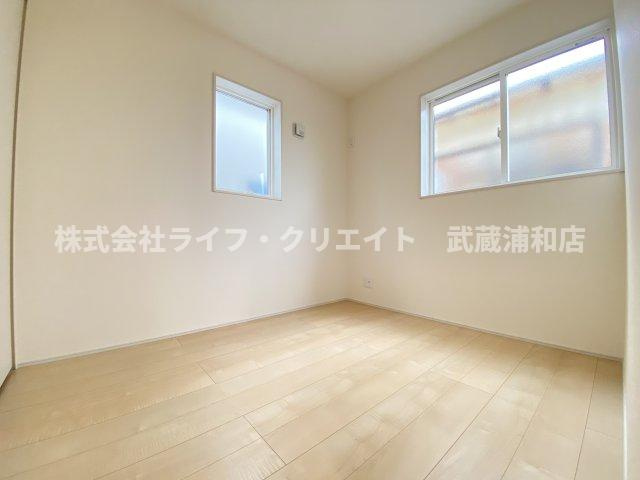 マイホームネクスト桜区新開の寝室