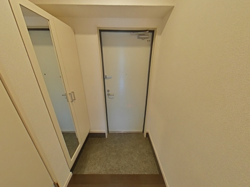 サムティ迎町の玄関