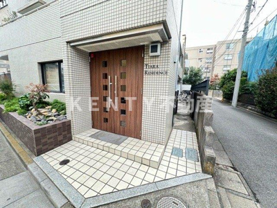 【エントランス】 | ティアロレジデンス | 清潔なエントランスです