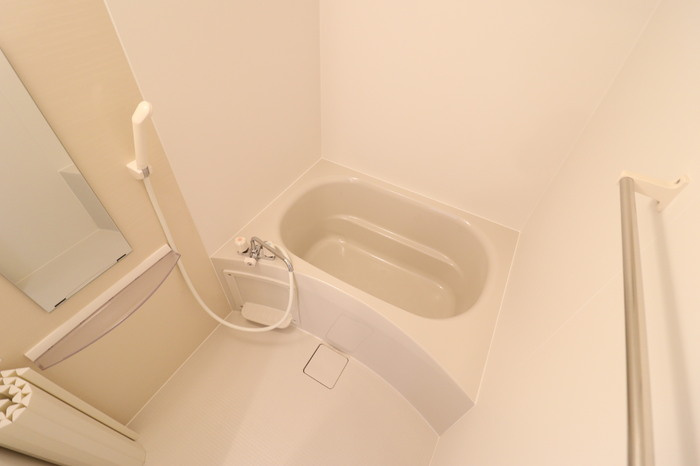 さいたま市南区文蔵２丁目のハイツの浴室