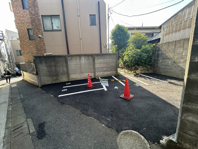 内田バイク駐輪場（仮）の外観