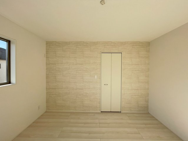 【洋室】 | 高崎市下小鳥町2期　2号棟