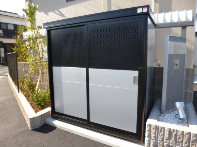 ロカ　ブリリアントAのその他共用部分|敷地内ゴミＳＴ・当番なし。