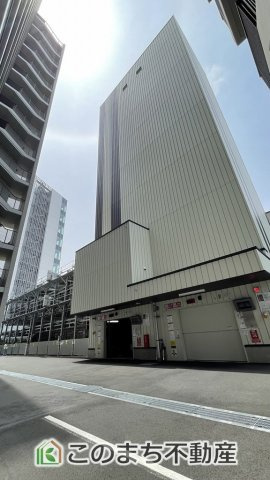 プラウド宇都宮の駐車場
