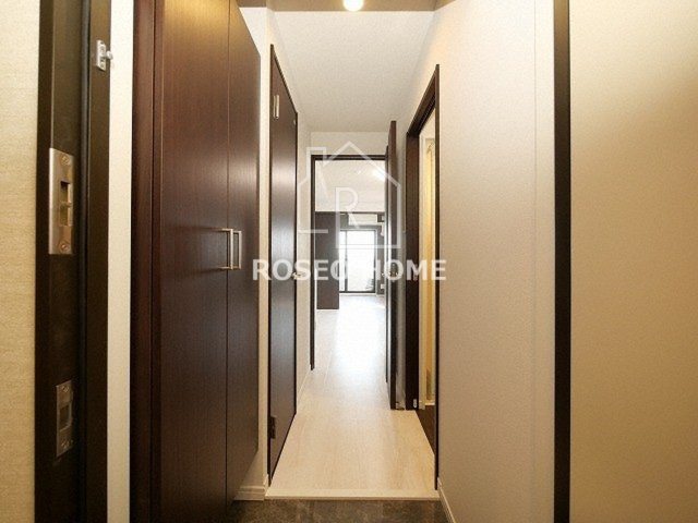 グランステディ城東中央の玄関