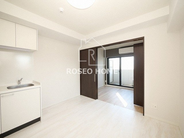 グランステディ城東中央の居間・リビング