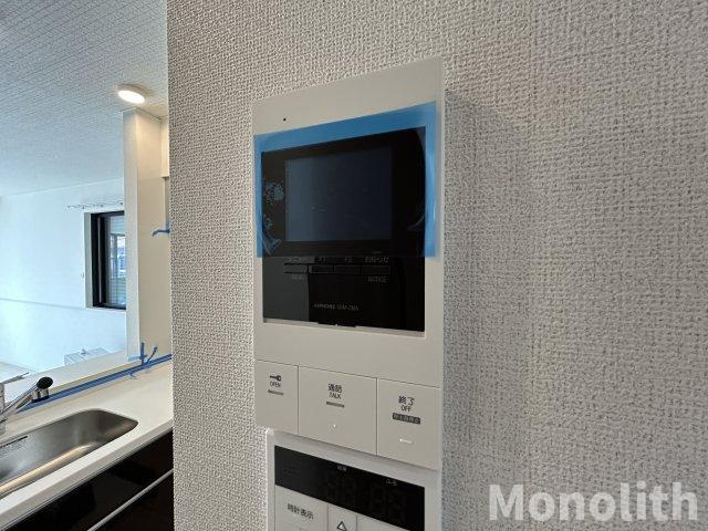 エタン・ロッシのセキュリティ