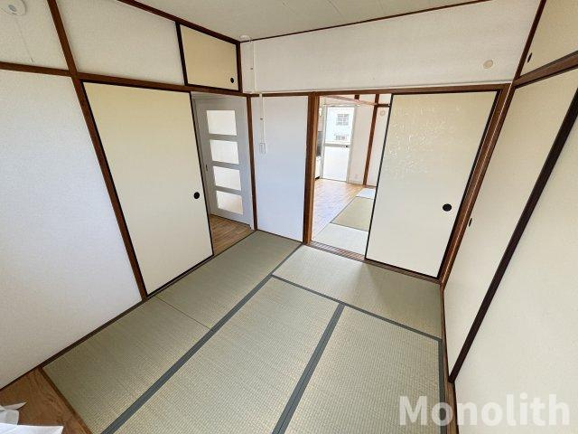 光明台7号棟の内装