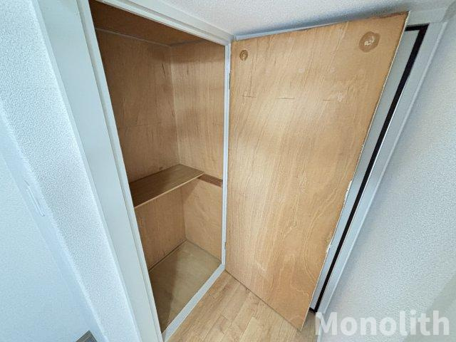光明台7号棟の収納