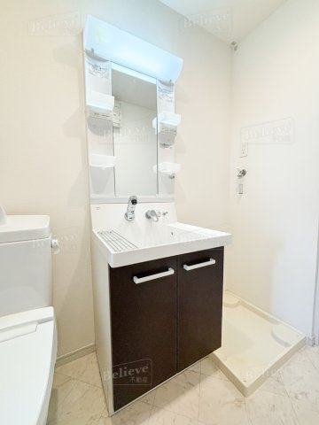 NEO　CRESTの洗面所|明るい洗面所です★