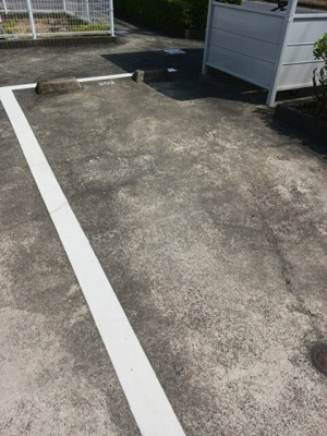 【駐車場】 | アクアノート | 駐車場があるので、車を買う予定の方も安心です