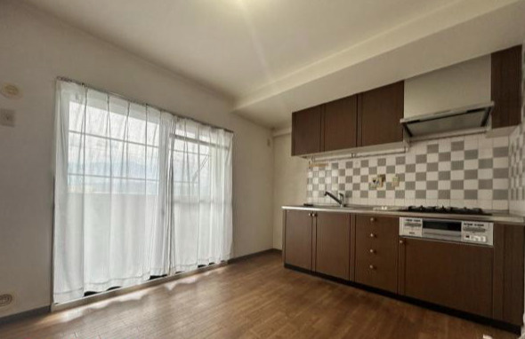 ダイアパレス新居浜 8階のキッチン