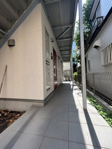 コンパーニョ江古田のエントランス