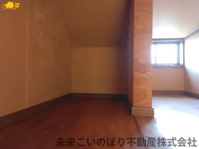 【収納】 | 久喜市西大輪5丁目中古戸建て | 小屋裏収納付きです