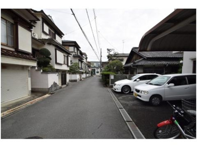 【駐車場】 | シャイニング