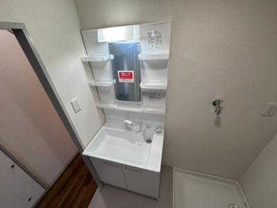 【内装】 | シャイニング