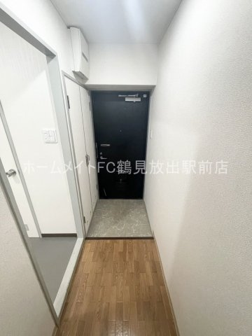 オリエントマンションの玄関