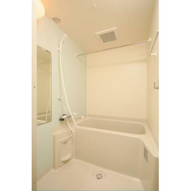 ＳＵＮＥＡＳＴビルの浴室