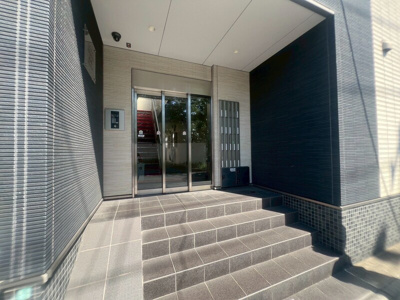 【エントランス】 | Liens REGALO船堀station